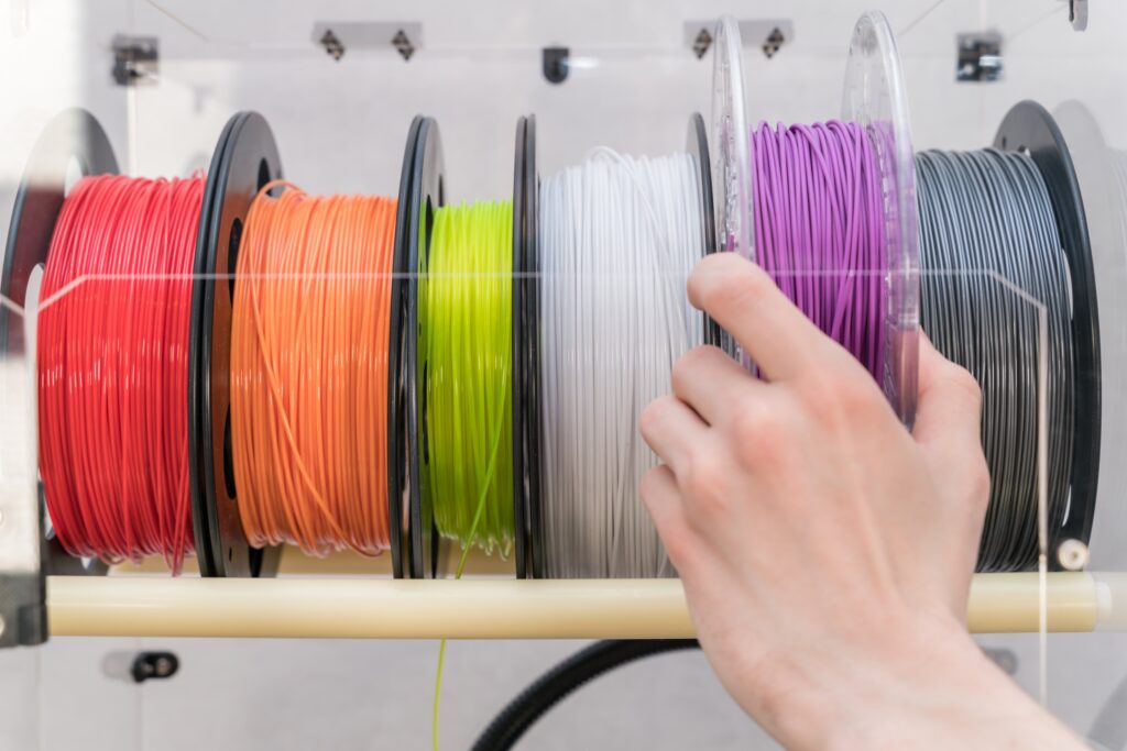 Präziser 3D-Druck aus PLA Filament von printmy3d.de